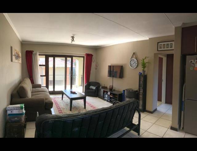 1 BEDROOM PROPERTY TO RENT IN SOLHEIM